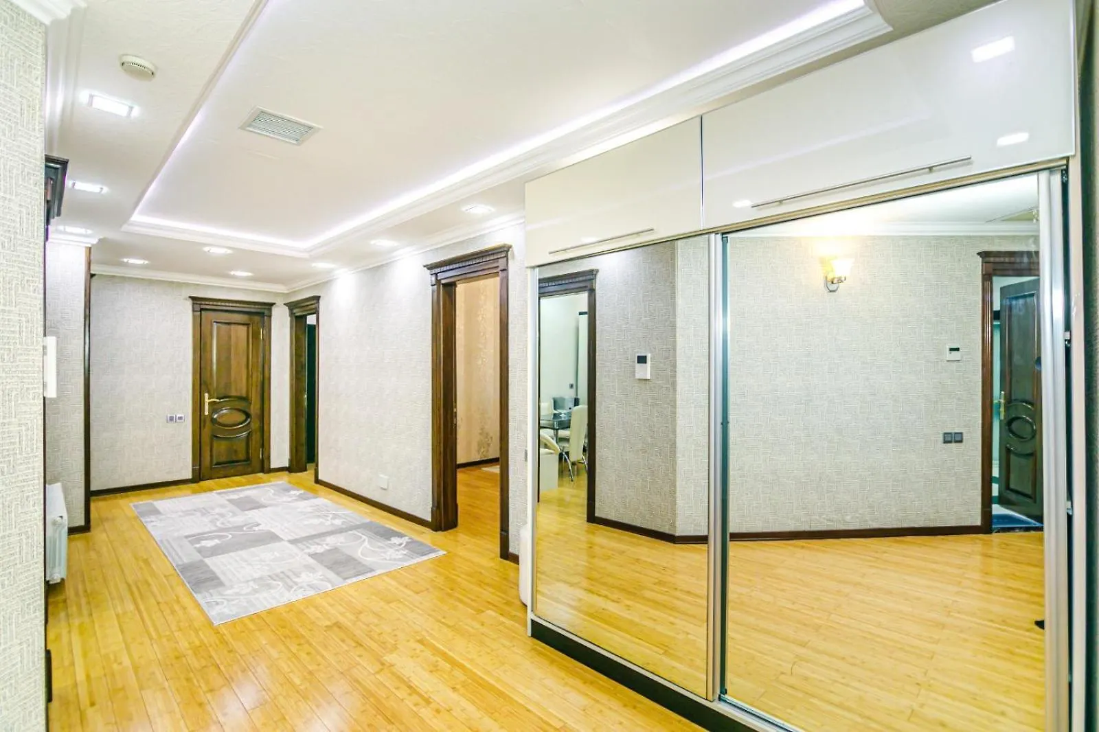 Nice House In Nizami Street Apartment Baku